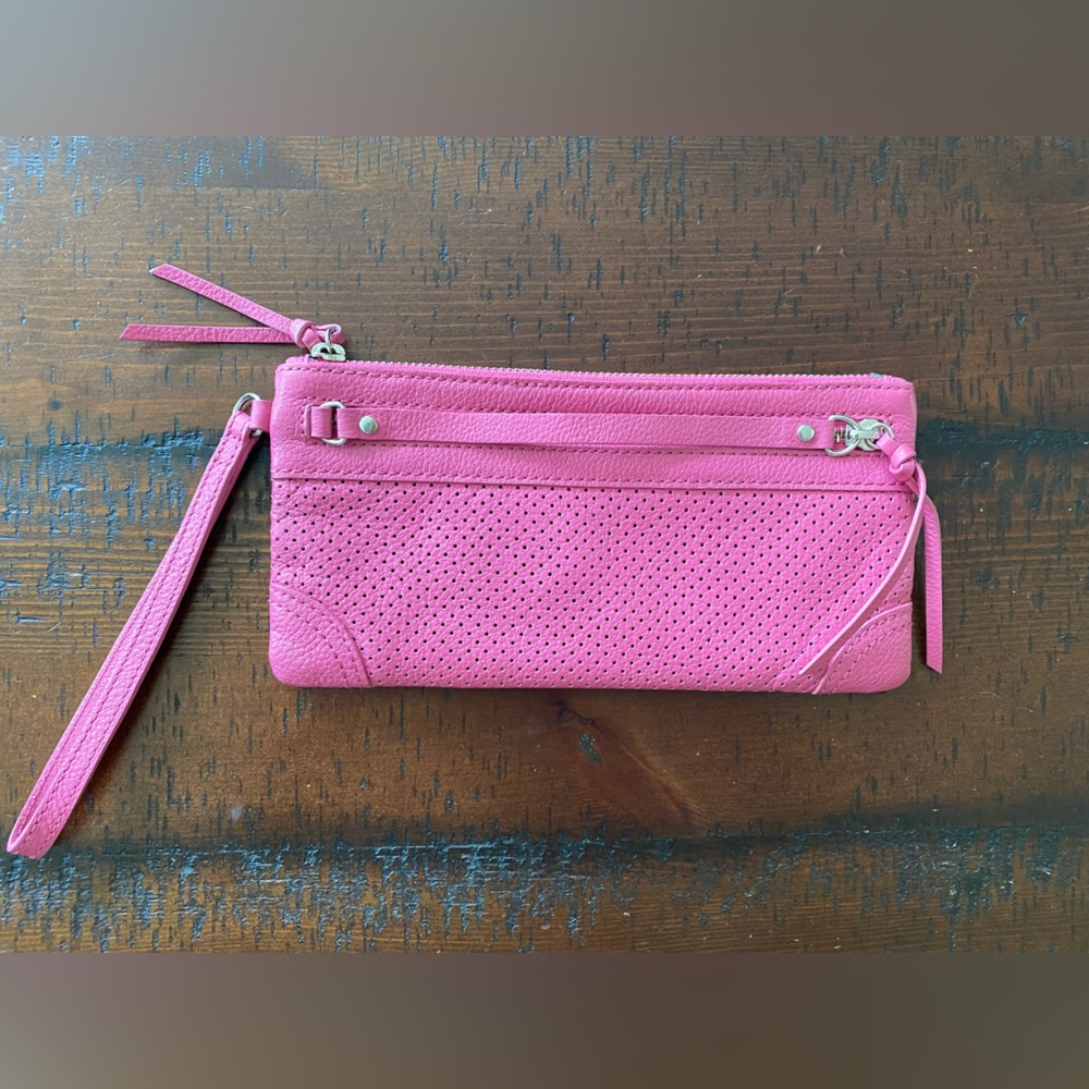 Banana Republic pink leather wristlet EC
